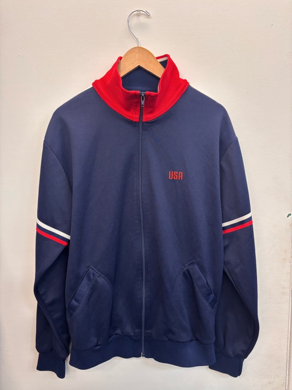Vintage McGregor Nylon Zip-up Lightweight Jacket Mens Large Navy Made in Taiwan